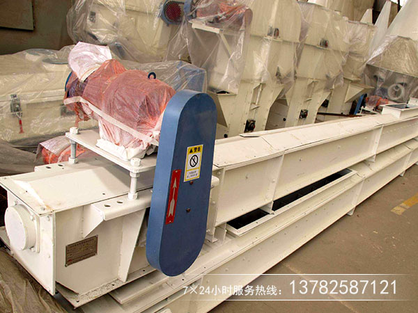 選購(gòu)刮板輸送機(jī)正確的選擇方法